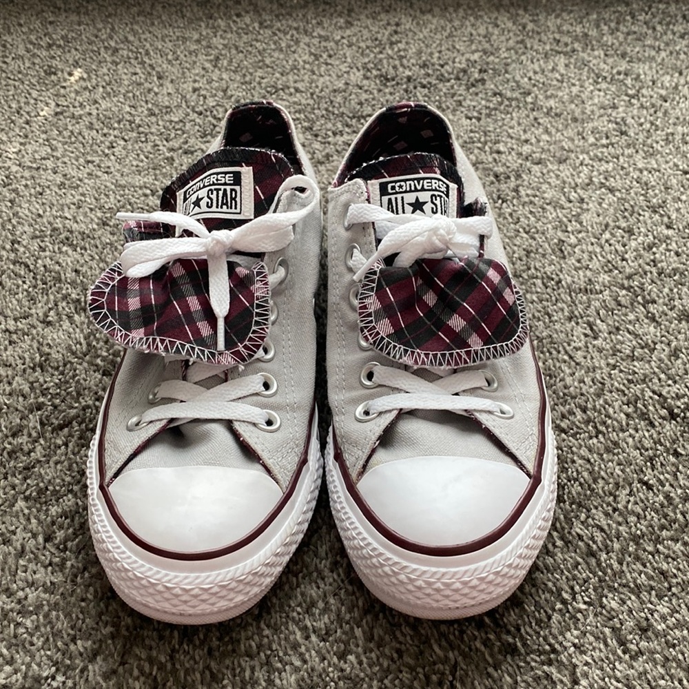 Converse all star double tongue gray burgundy plaid women’s size 7 sneakers